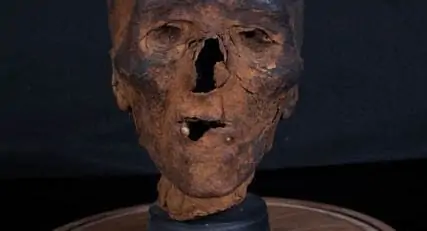 mummy head