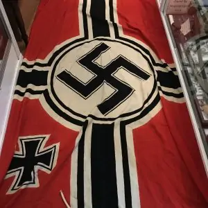 reichskriegsflagge original