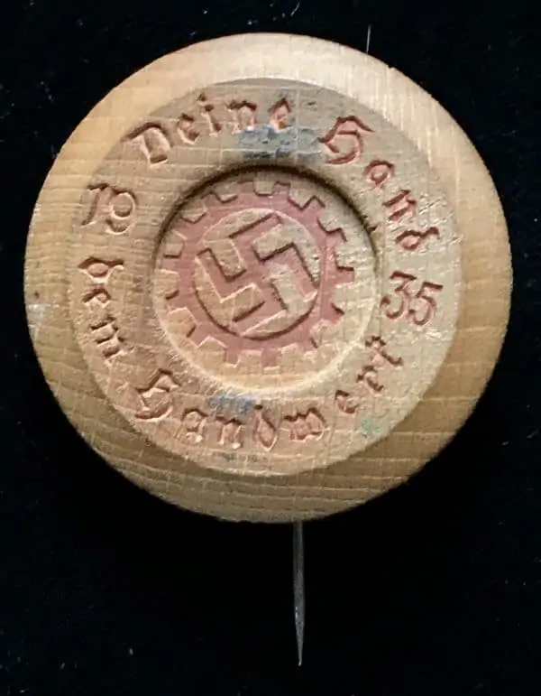 Original German NSDAP (Nazi Party) 1935 D.A.F. DONATION BADGE. (D.A.F. Schenkungabzeichen) Certified