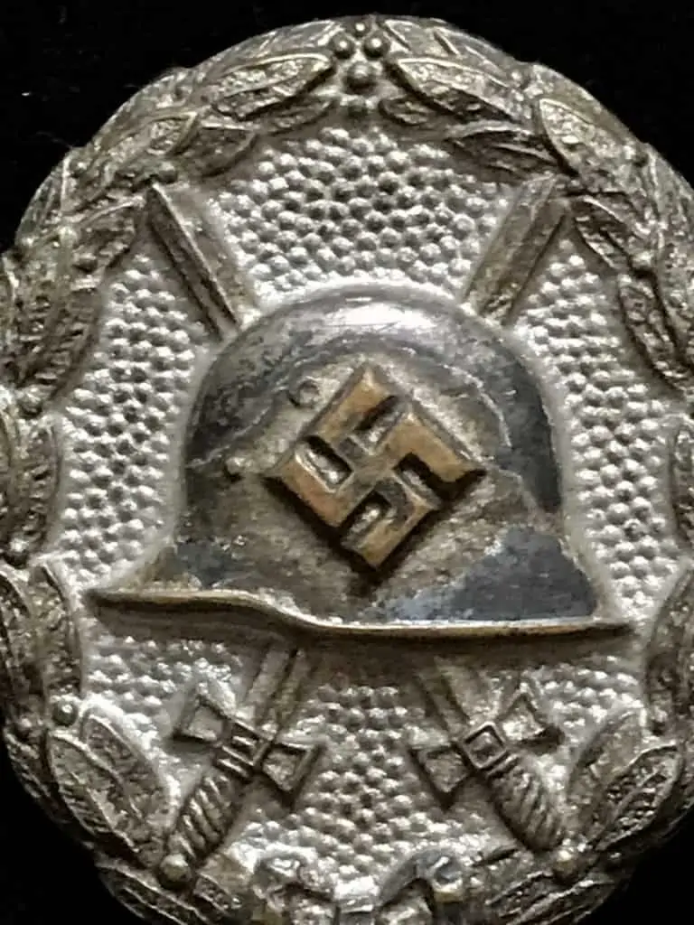 German silver wound badge angled front view