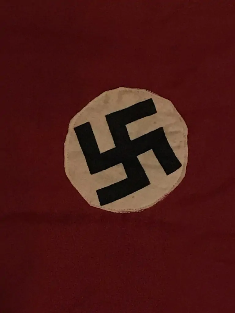 Close-up of NSDAP League of German Girls (BDM) wall hanging showing emblem