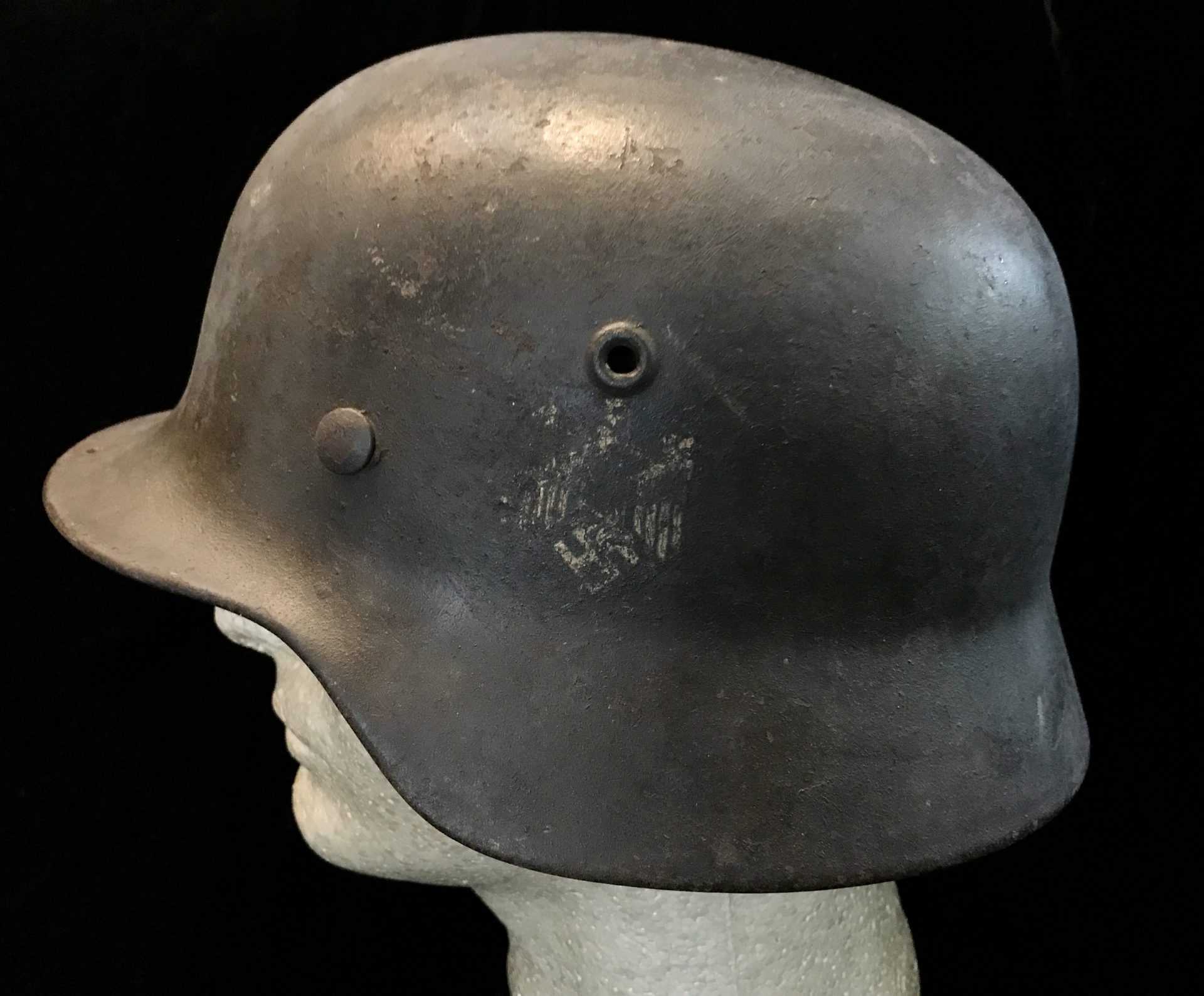 VERY NICE Original WWII German ARMY (HEER) M40 SINGLE DECAL HELMET ...