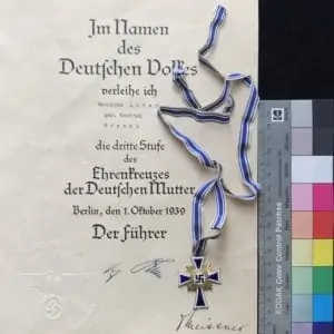 German Mother’s Cross in Gold