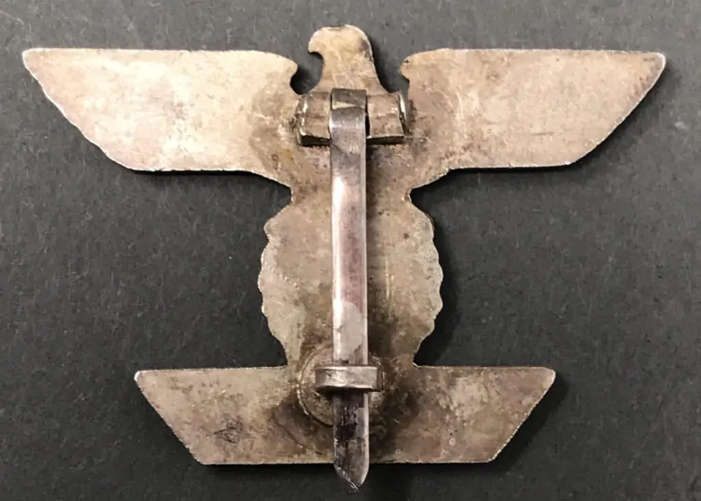 Back view of the WWII German Bar to the Iron Cross showing mounting pin