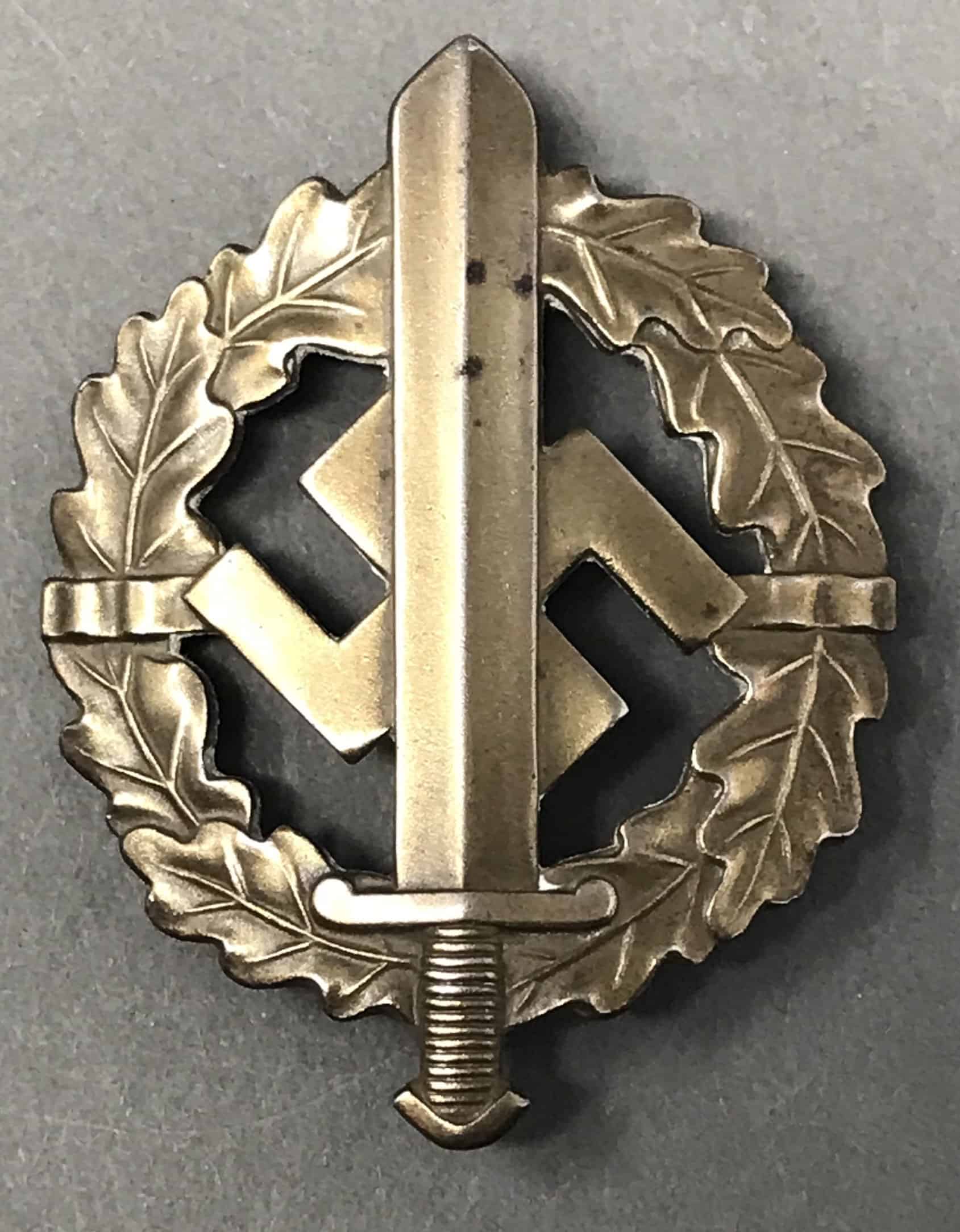 Discover WWII Relics: Authentic SA/SS Sports Badges Guide