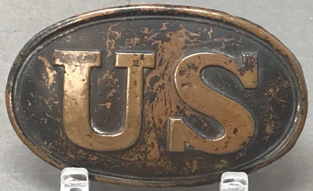 Side view of the U.S. belt plate buckle with original patina, Civil War artifact